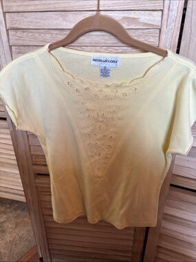 Recollections Pale Yellow Embroidered Short Sleeve Tee Small